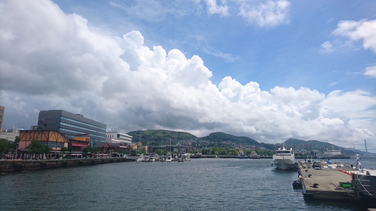 長崎港のフリー写真素材(SO-02Hで撮影)