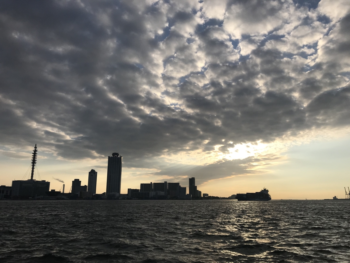 大阪港のﾌﾘｰ写真素材(iPhone7で撮影)