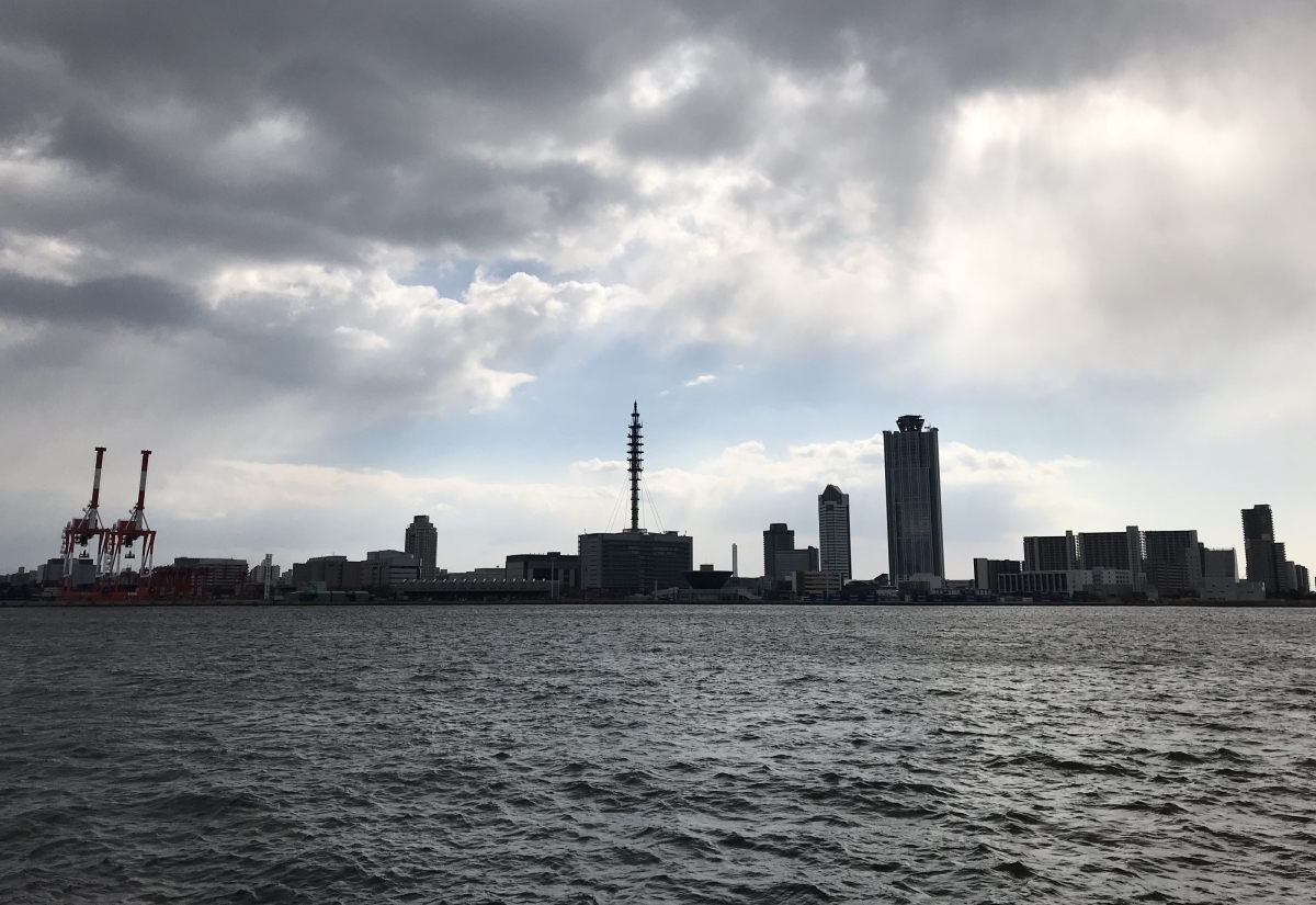 大阪港のﾌﾘｰ写真素材(iPhone7で撮影)