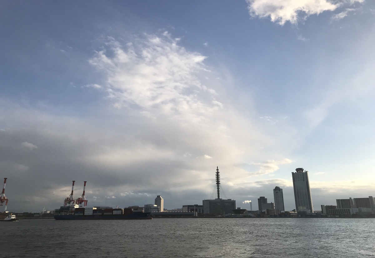 大阪港のﾌﾘｰ写真素材(iPhone7で撮影)