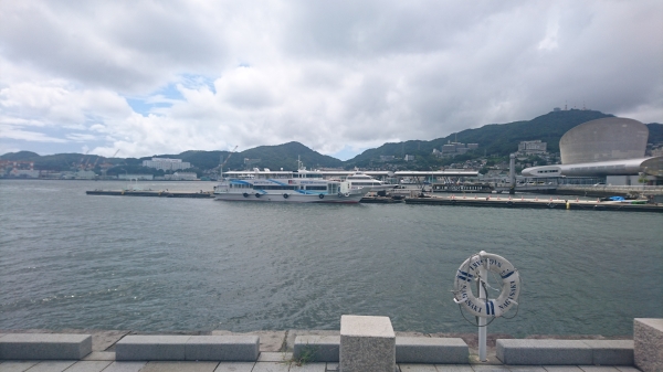 長崎港(8月:SO-02Hで撮影)